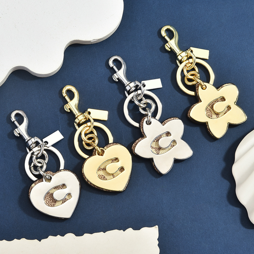 이니셜 C 모노그램 가방 참 키체인 시그니처 캔버스 가 - Monogram Keychain Leather 리뷰 및 가격